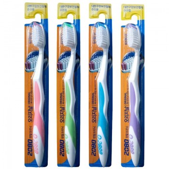 MEDIAN Зубная щетка 2080 Original toothpaste springy brush 1шт. (MEA28)